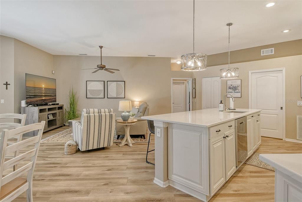 6738 Pleasant Hill Road, Bradenton, FL 34203 Photo