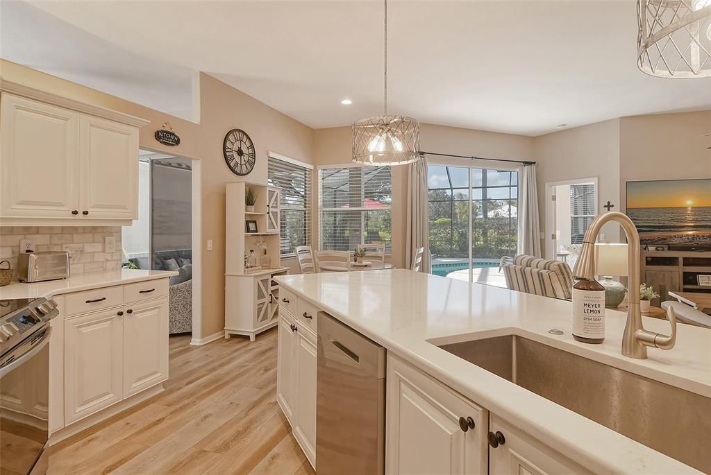 6738 Pleasant Hill Road, Bradenton, FL 34203 Photo