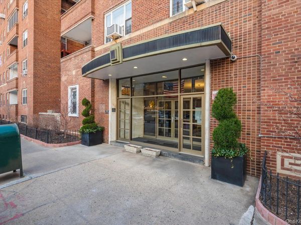 34-41 85th Street, Unit 4S, Jackson Heights, NY 11372