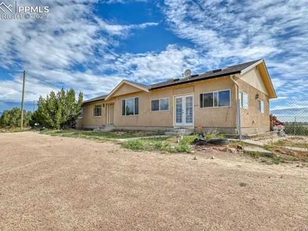 1290 B Street, Penrose, CO 81240