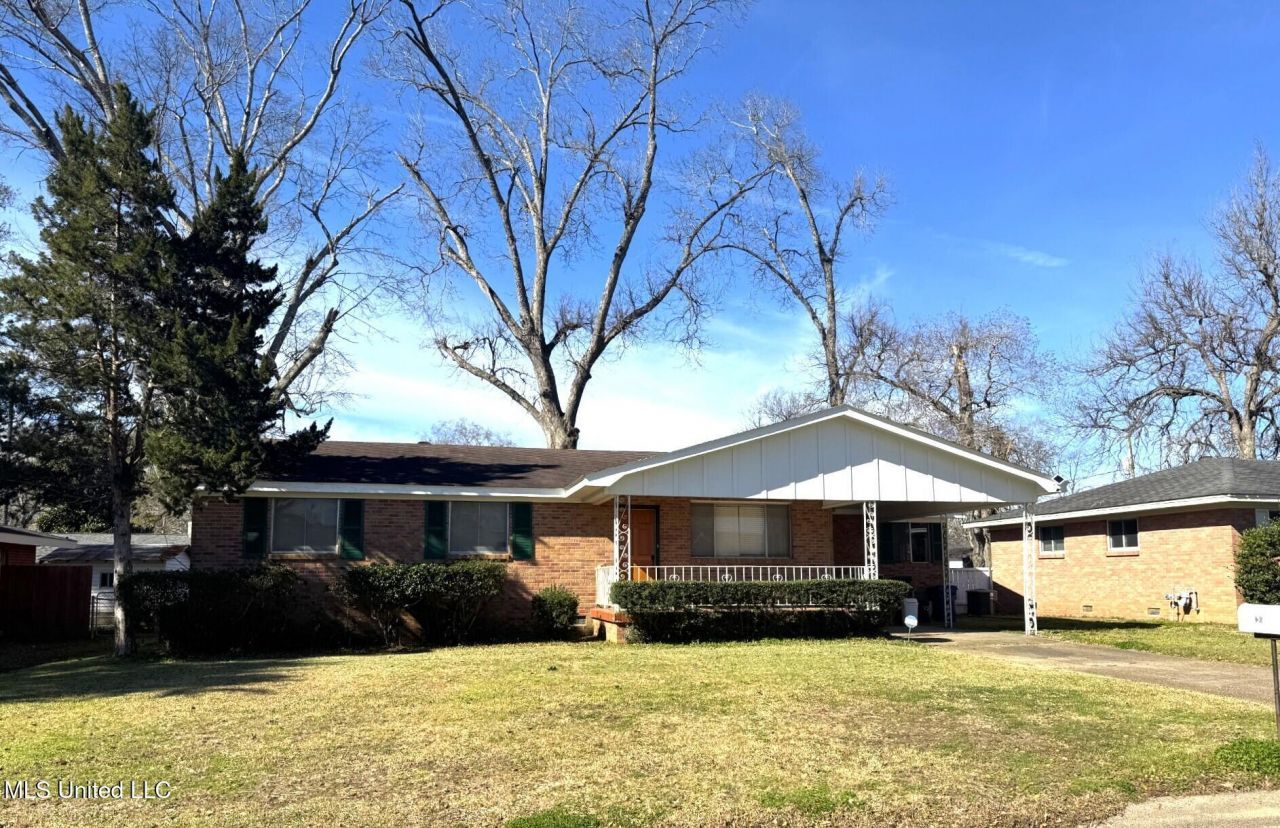 26 Woodville Drive, Natchez, MS 39120 Main Photo