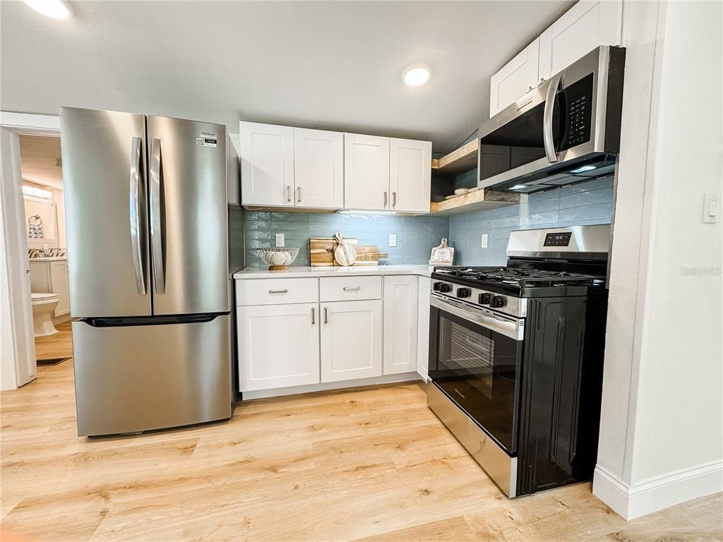 4 Braden Castle Drive, Bradenton, FL 34208 Photo