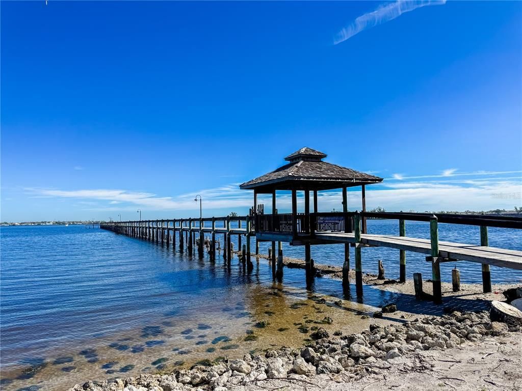 4 Braden Castle Drive, Bradenton, FL 34208 Photo