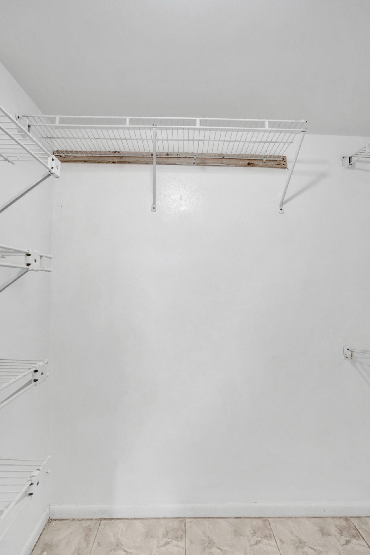 6200 S Falls Cir Drive, Unit 202, Lauderhill, FL 33319 Photo