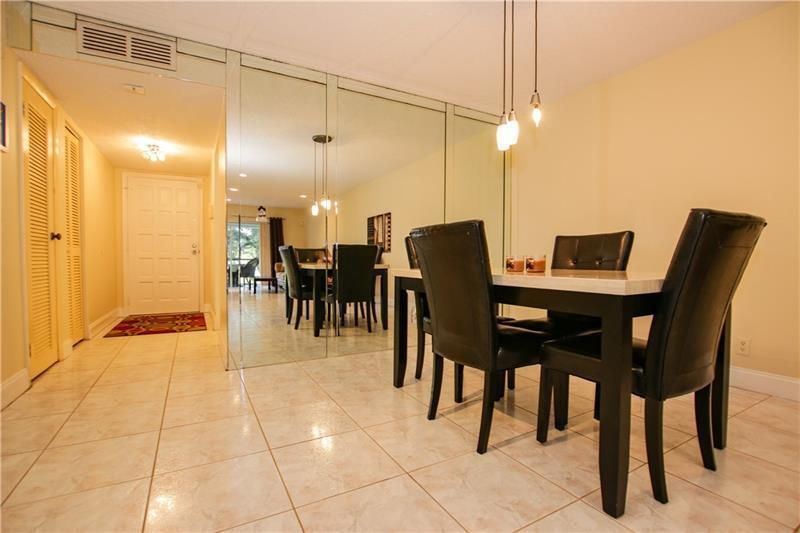 6200 S Falls Cir Drive, Unit 202, Lauderhill, FL 33319 Photo