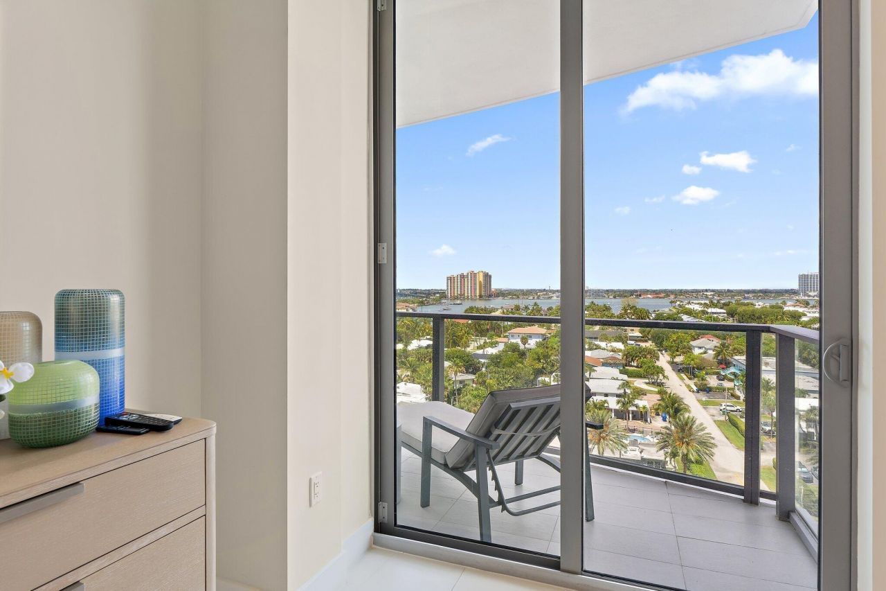 3100 N Ocean, Unit 906, Singer Island, FL 33404 Photo