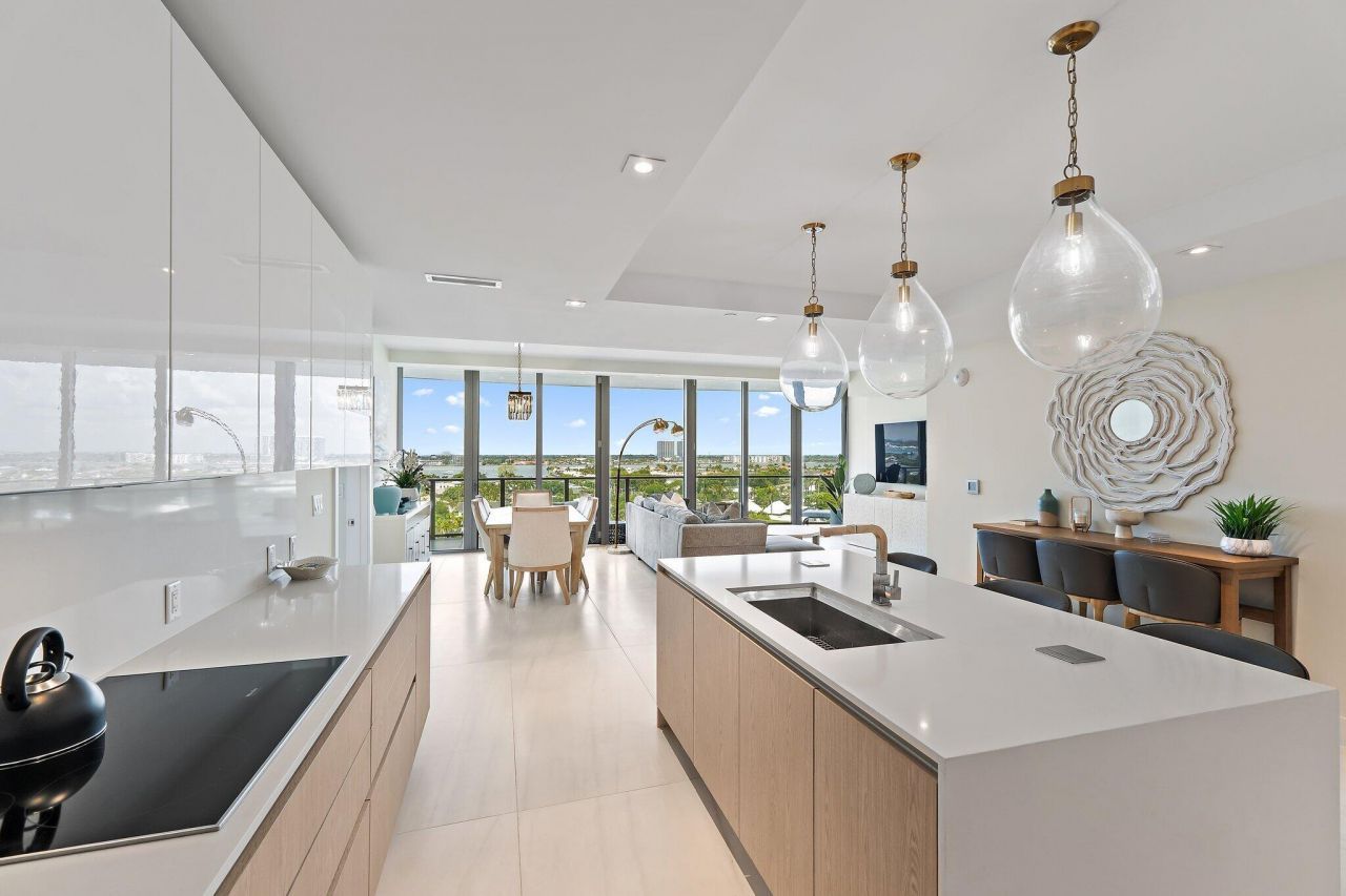 3100 N Ocean, Unit 906, Singer Island, FL 33404 Photo