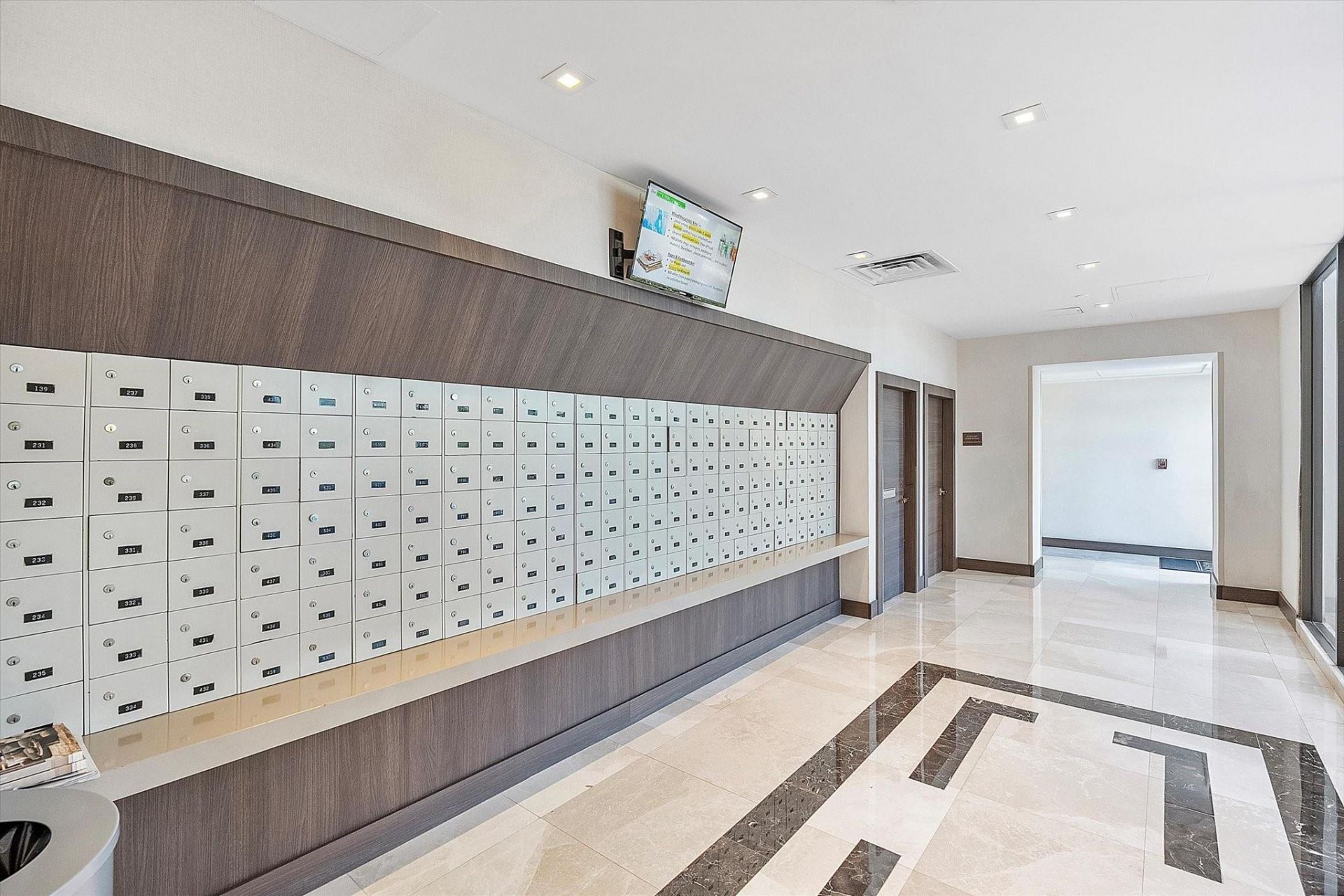 20505 E Country Club Drive, Unit 1534, Aventura, FL 33180 Photo