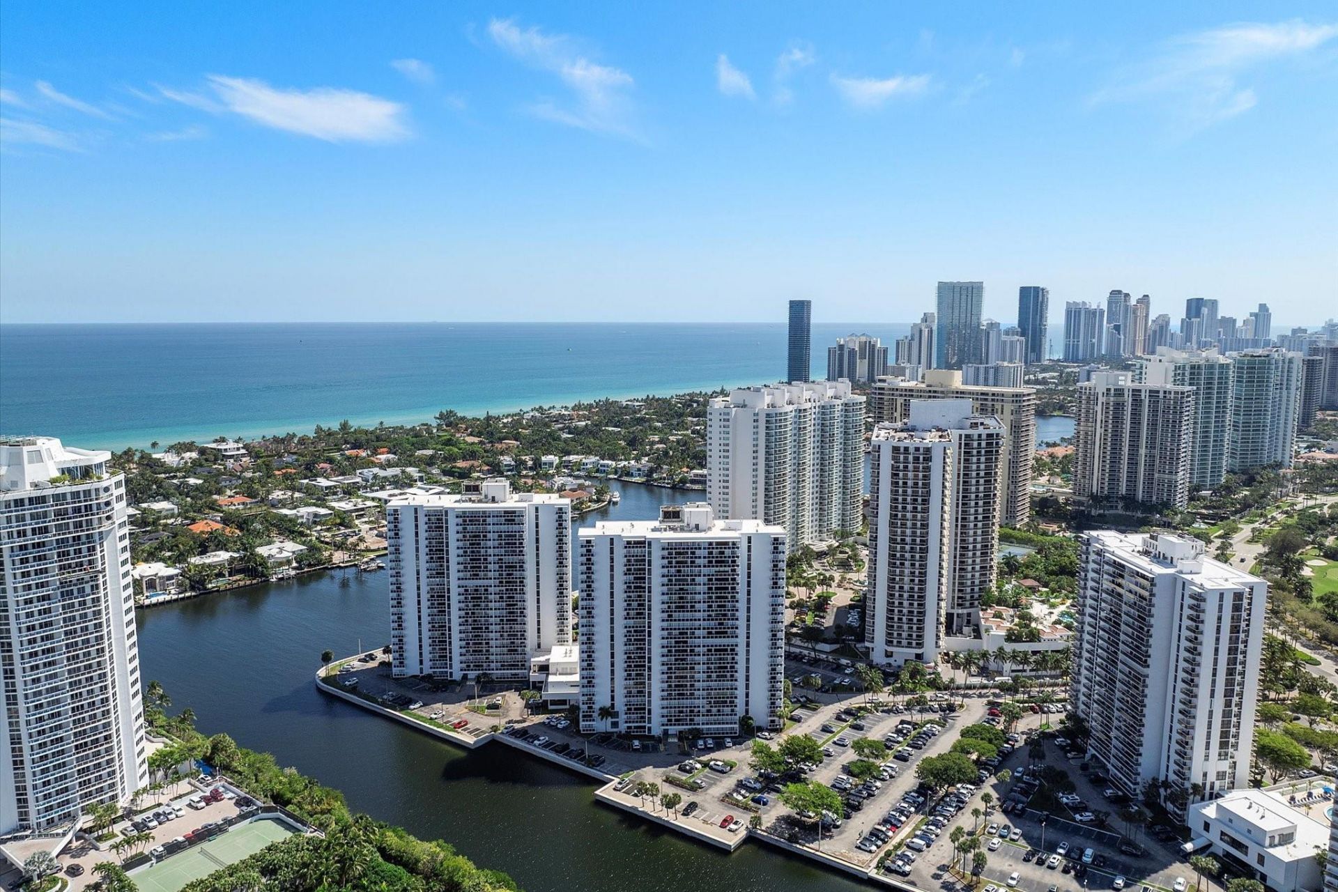 20505 E Country Club Drive, Unit 1534, Aventura, FL 33180 Photo