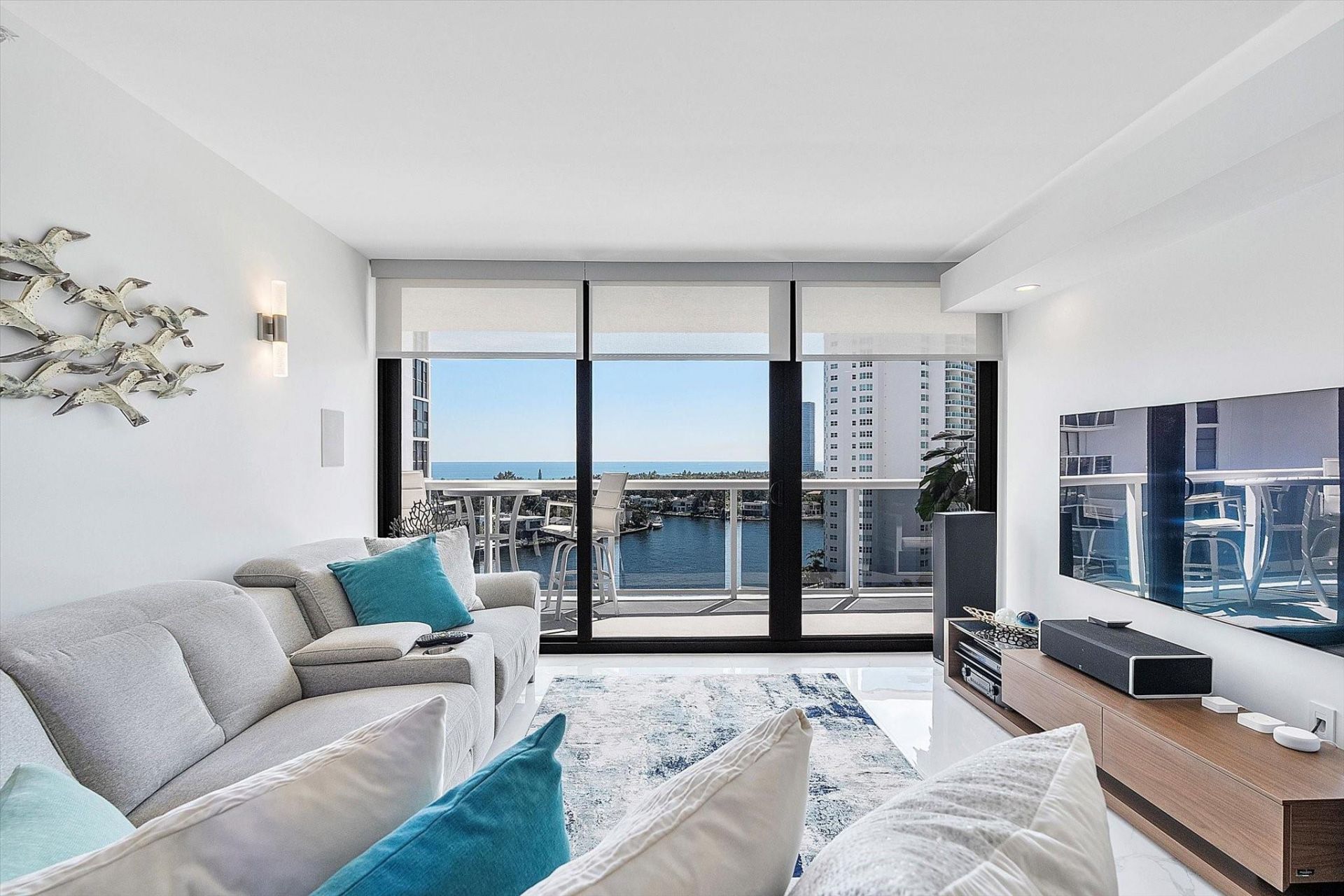 20505 E Country Club Drive, Unit 1534, Aventura, FL 33180 Photo