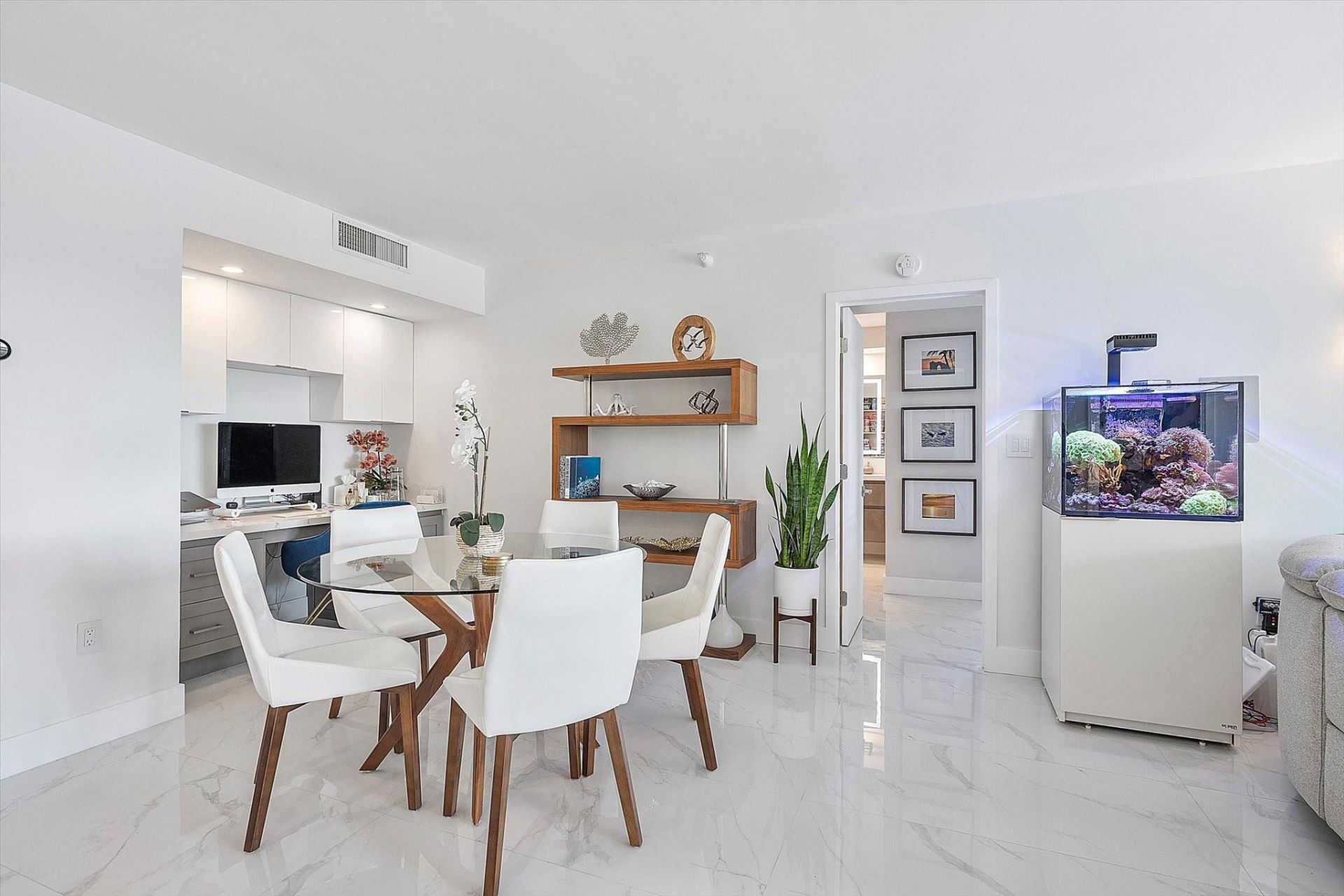 20505 E Country Club Drive, Unit 1534, Aventura, FL 33180 Photo