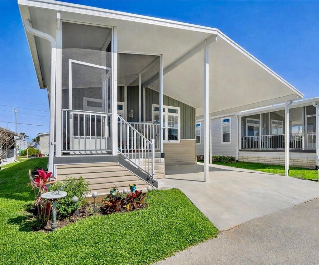 51 Edessa Drive, Palmetto, FL 34221 Photo