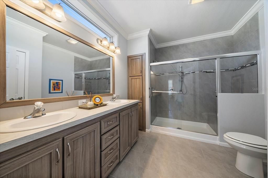 51 Edessa Drive, Palmetto, FL 34221 Photo