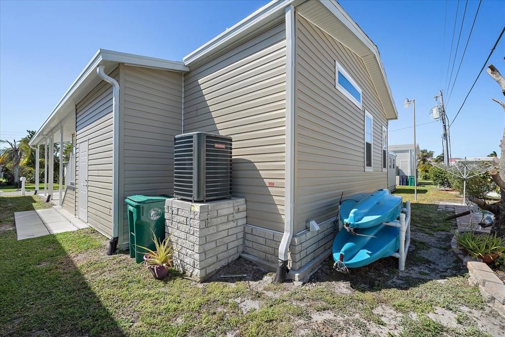 51 Edessa Drive, Palmetto, FL 34221 Photo