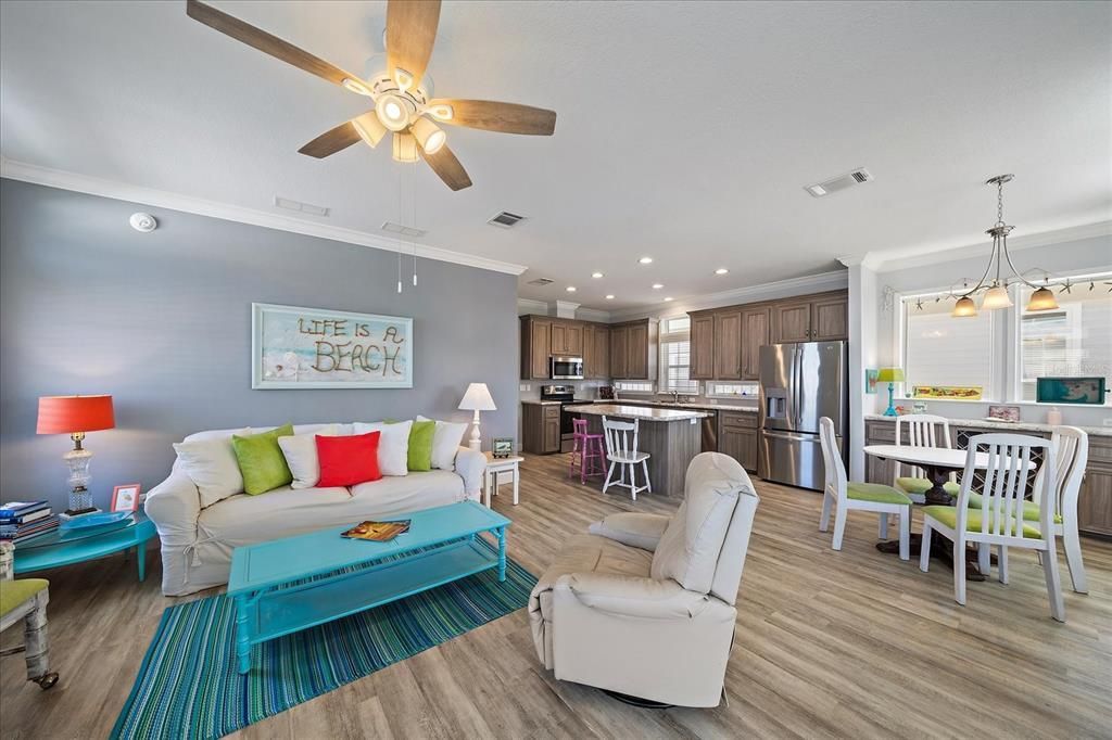 51 Edessa Drive, Palmetto, FL 34221 Photo