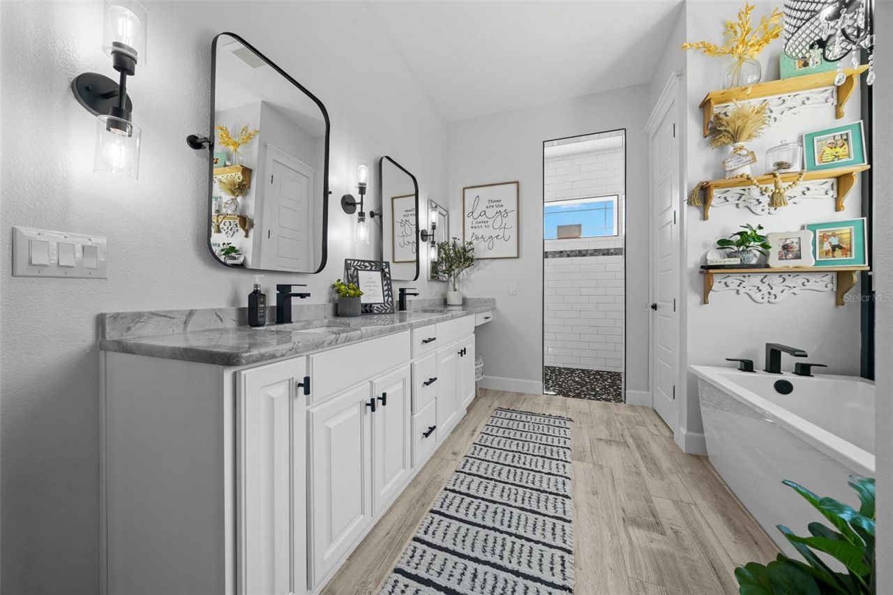 11707 SE 101st Court Road, Belleview, FL 34420 Photo