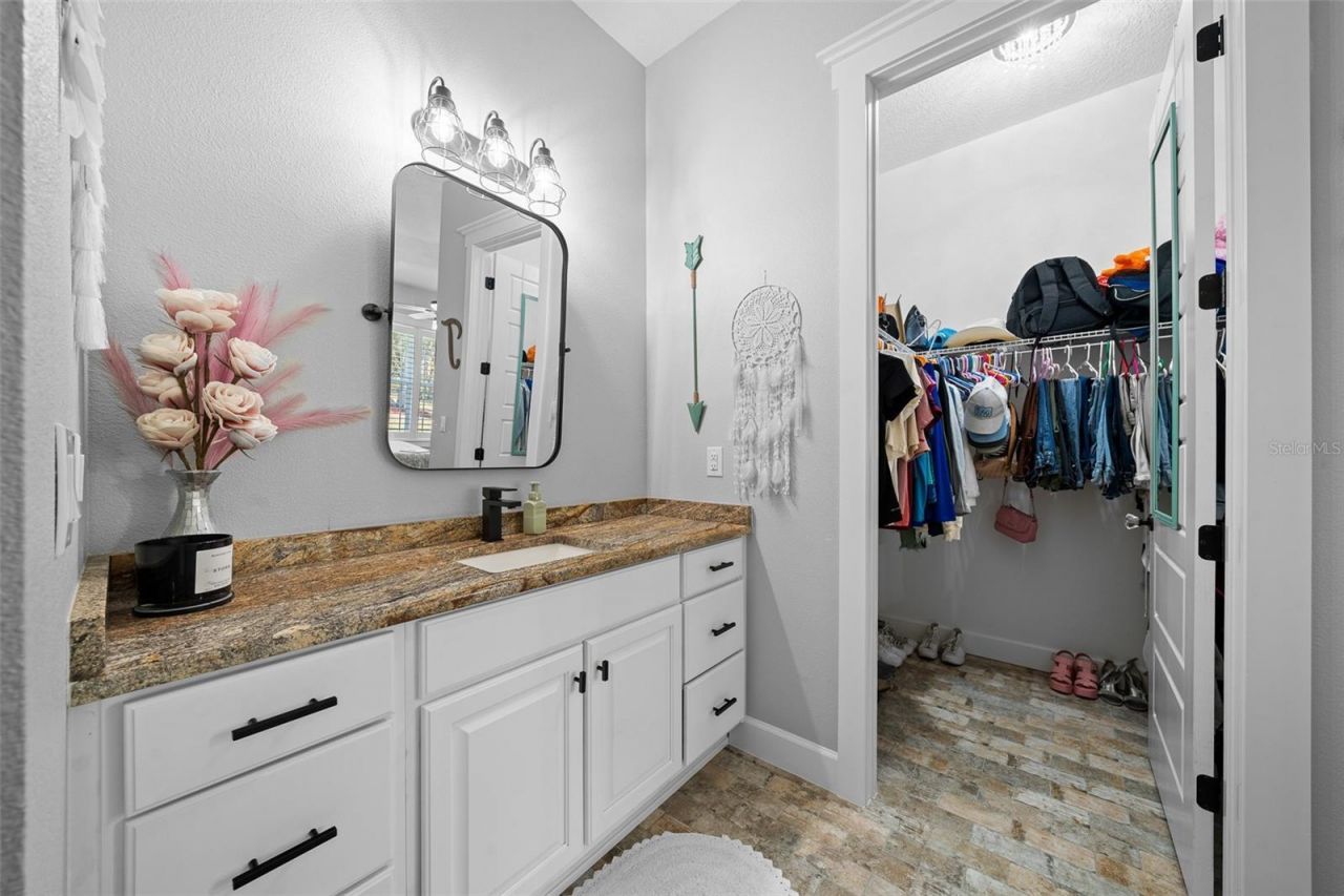 11707 SE 101st Court Road, Belleview, FL 34420 Photo