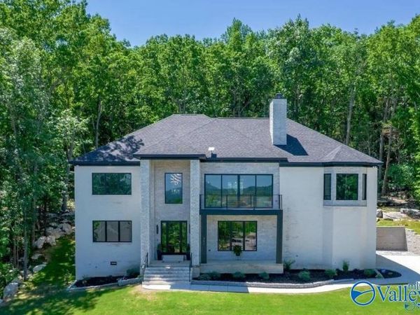 743 Bastion Lane, Huntsville, AL 35803