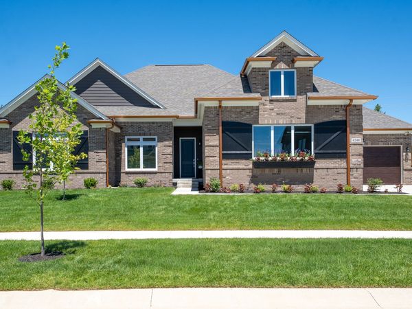 4248 Stone Lake Drive, Zionsville, IN 46077