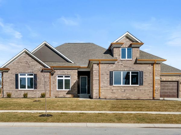 4248 Stone Lake Drive, Zionsville, IN 46077