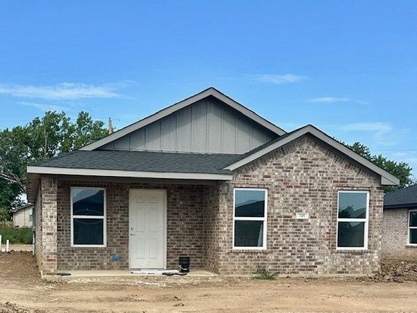 725 Elm Street, Seminole, OK 74868