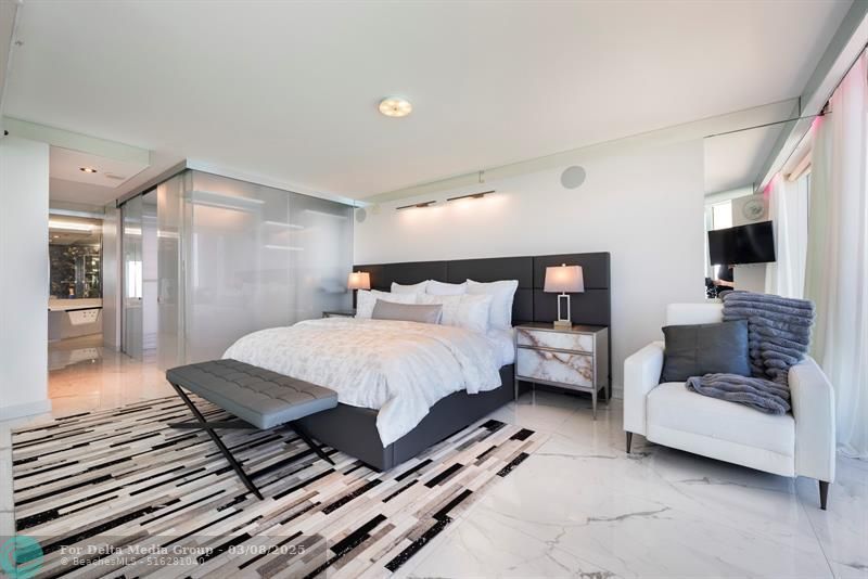 18671 Collins Avenue, Unit 2401, Sunny Isles Beach, FL 33160 Photo