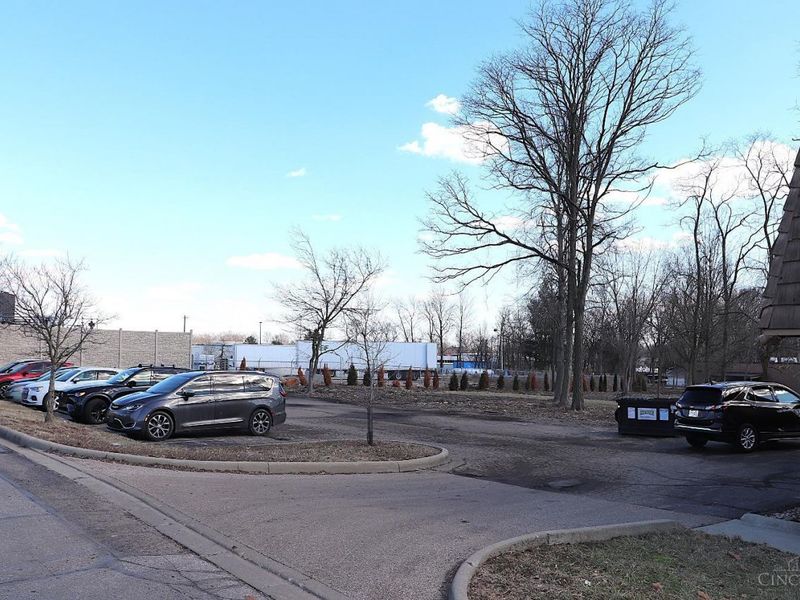 9050 Plainfield Road, Blue Ash, OH 45236 Photo 21