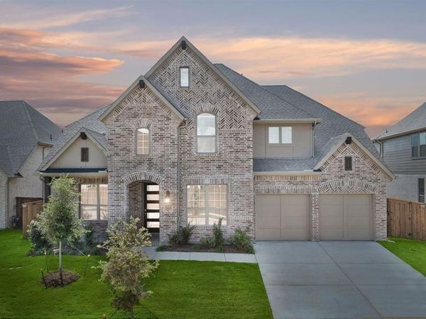 2105 Birch Street, Mansfield, TX 76063