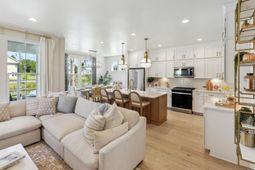 192 Claret Cup Way photo 4