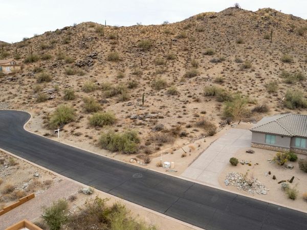 3915 E MELODY Drive, Unit 18, Phoenix, AZ 85042