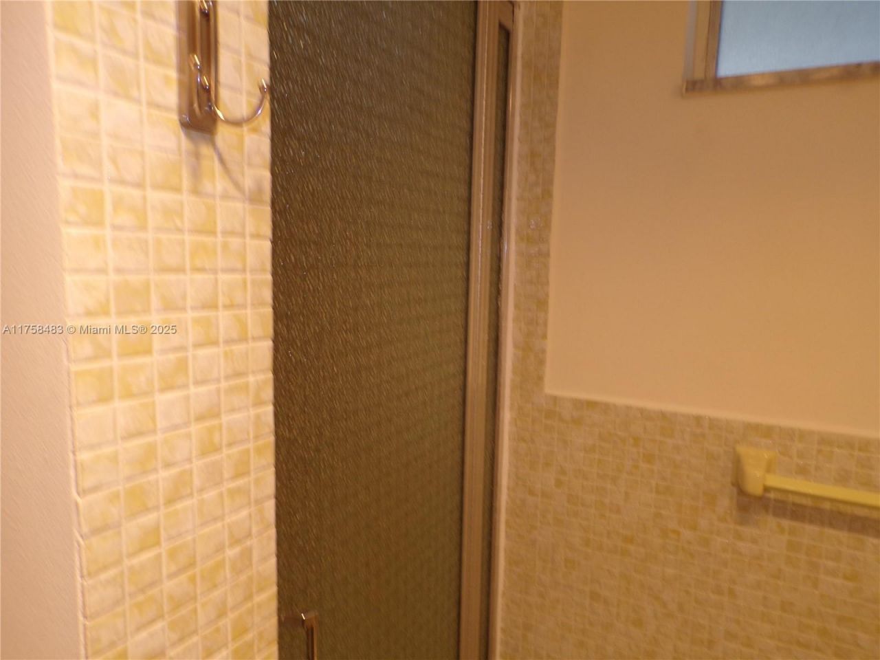 3000 Marcos Dr, Unit P206, Aventura, FL 33160 Photo