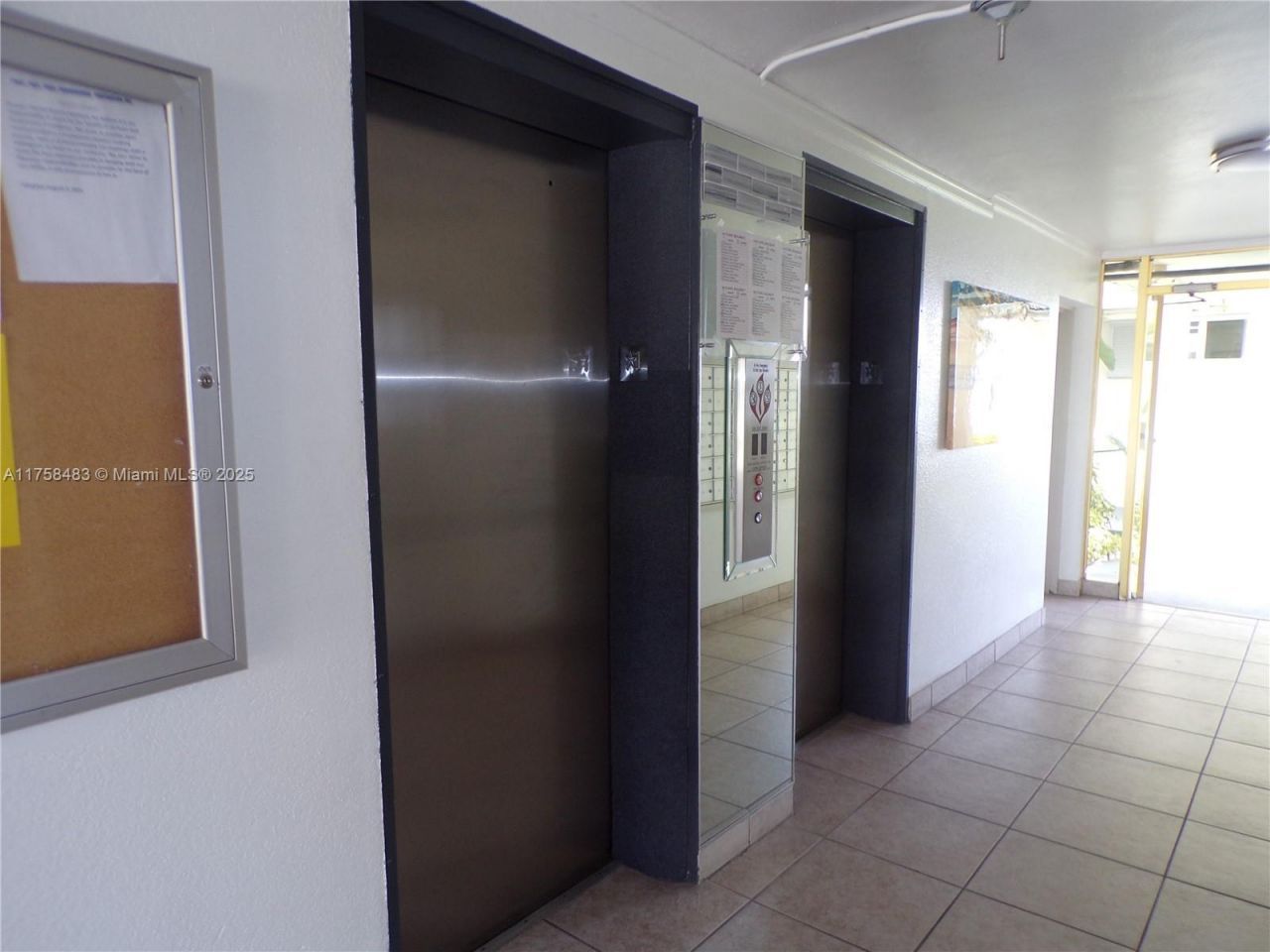 3000 Marcos Dr, Unit P206, Aventura, FL 33160 Photo