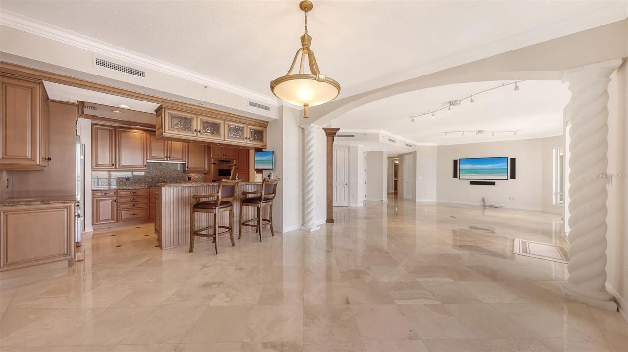 35 Watergate Drive, Unit 1103, Sarasota, FL 34236 Photo