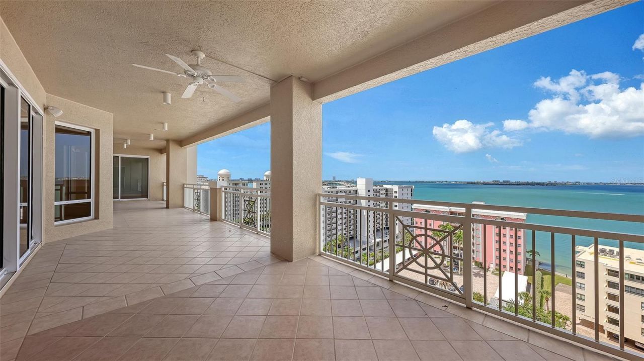 35 Watergate Drive, Unit 1103, Sarasota, FL 34236 Photo