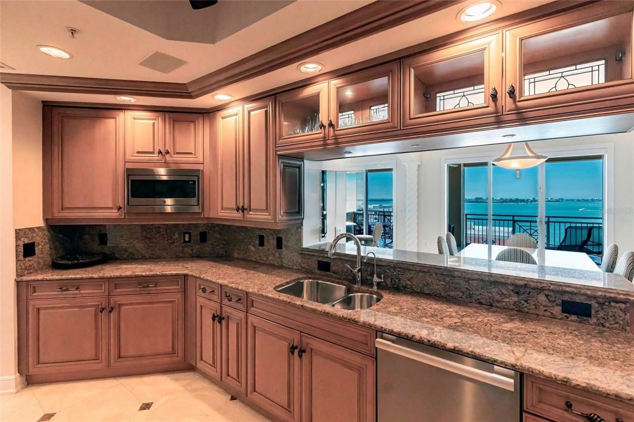 35 Watergate Drive, Unit 1103, Sarasota, FL 34236 Photo