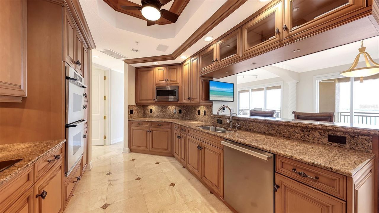 35 Watergate Drive, Unit 1103, Sarasota, FL 34236 Photo