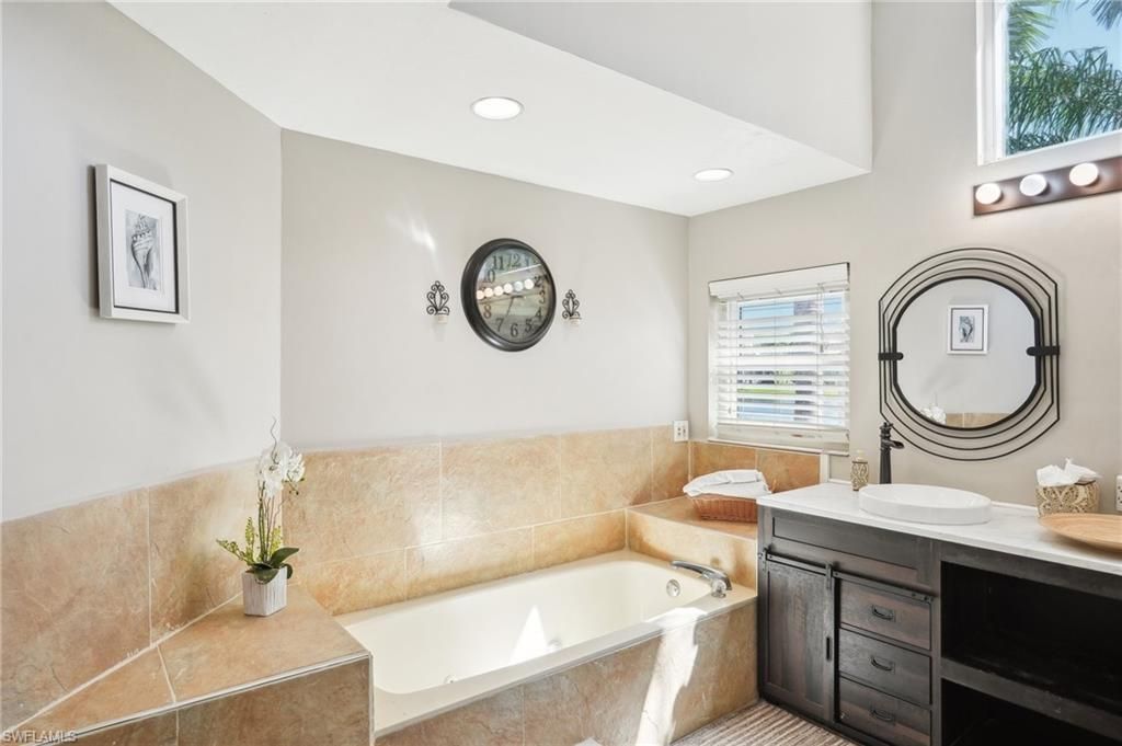 518 Cormorant Cv, Naples, FL 34113 Photo