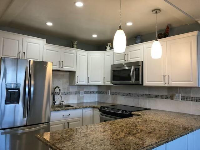 800 W Horizons 211 W, Unit 211, Boynton Beach, FL 33435 Photo