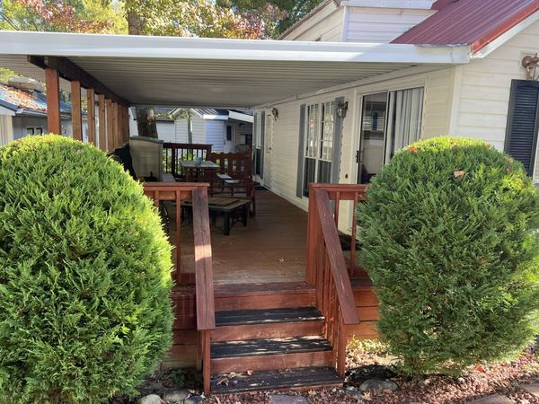 5355 E Parkway, Cosby, TN 37722