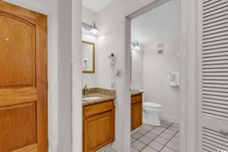 9550 Shore Dr. photo 4