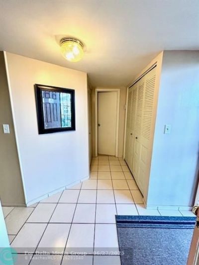2649 NW 48th Ter, Unit 433, Lauderdale Lakes, FL 33313 Photo