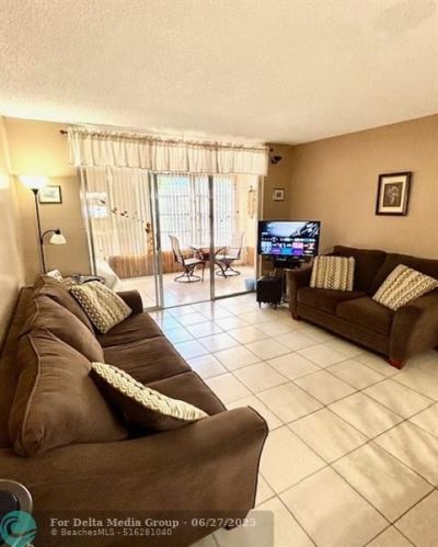 2649 NW 48th Ter, Unit 433, Lauderdale Lakes, FL 33313 Photo