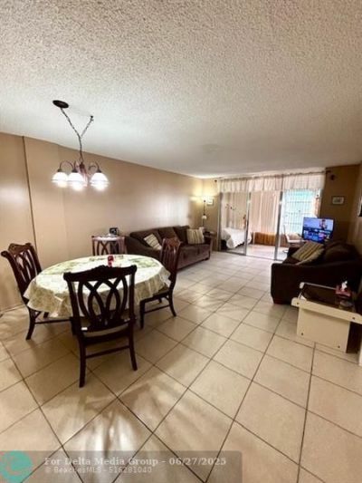 2649 NW 48th Ter, Unit 433, Lauderdale Lakes, FL 33313 Photo