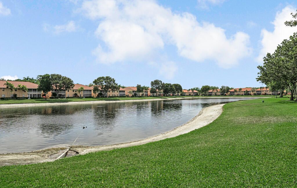 9805 Shadybrook 201 Drive, Unit 201, Boynton Beach, FL 33437 Photo