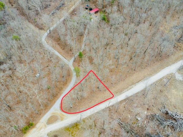 1 Diane Circle, Crossville, TN 38572