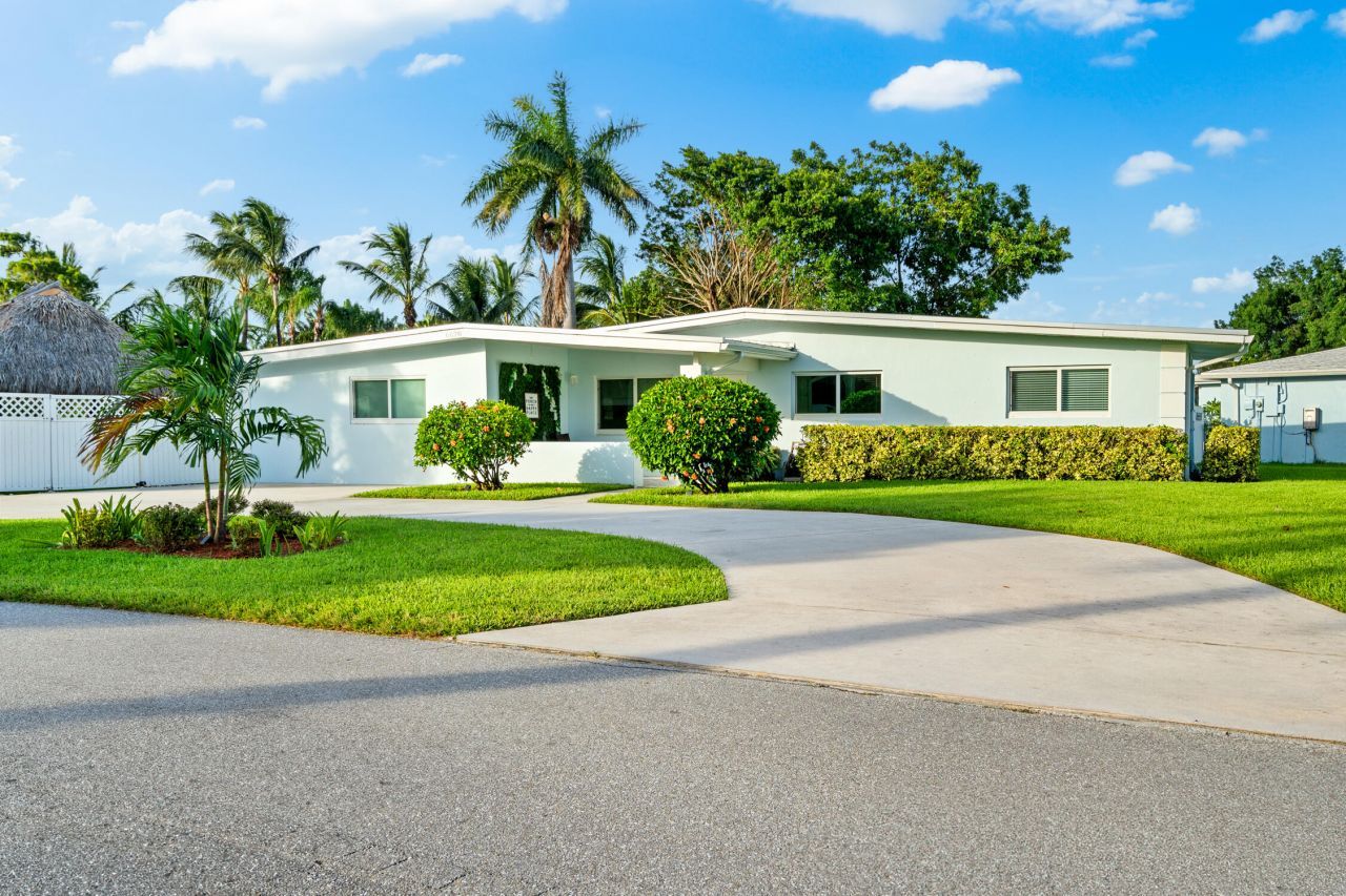 6620 Lake Clarke Drive Drive, Lake Clarke Shores, FL 33406 Photo