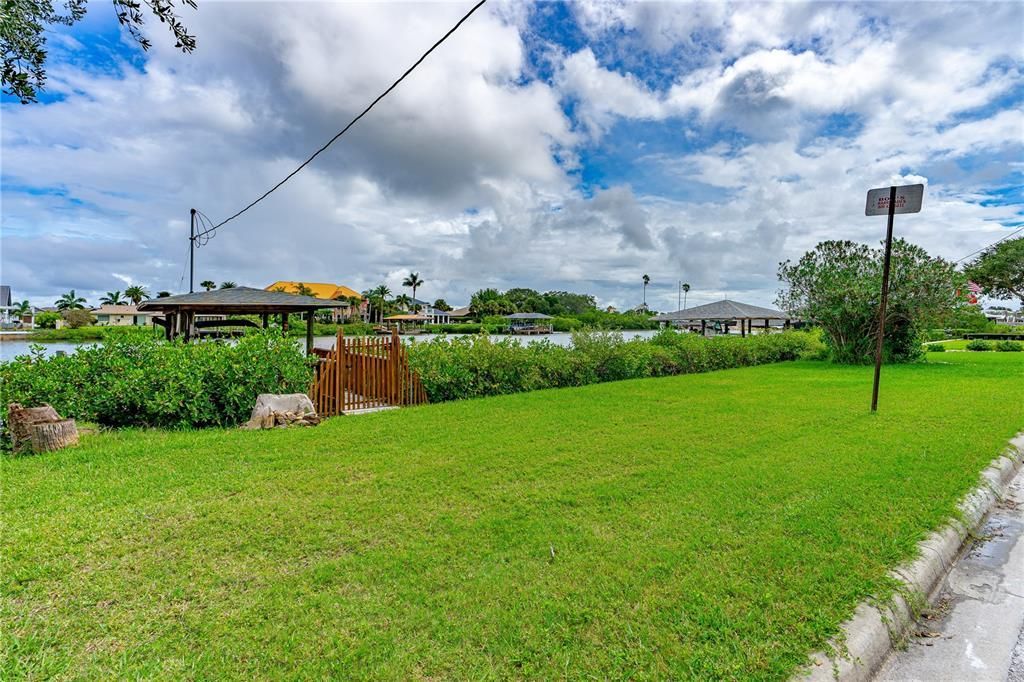 1206 S Riverside Drive, New Smyrna Beach, FL 32168 Photo