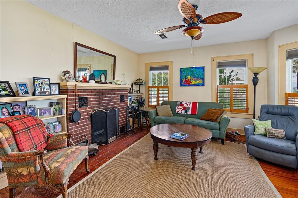 1206 S Riverside Drive, New Smyrna Beach, FL 32168 Photo