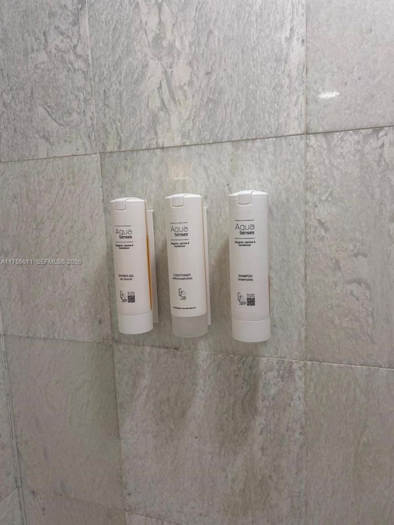 18683 Collins Ave, Unit 1706, Sunny Isles Beach, FL 33160 Photo