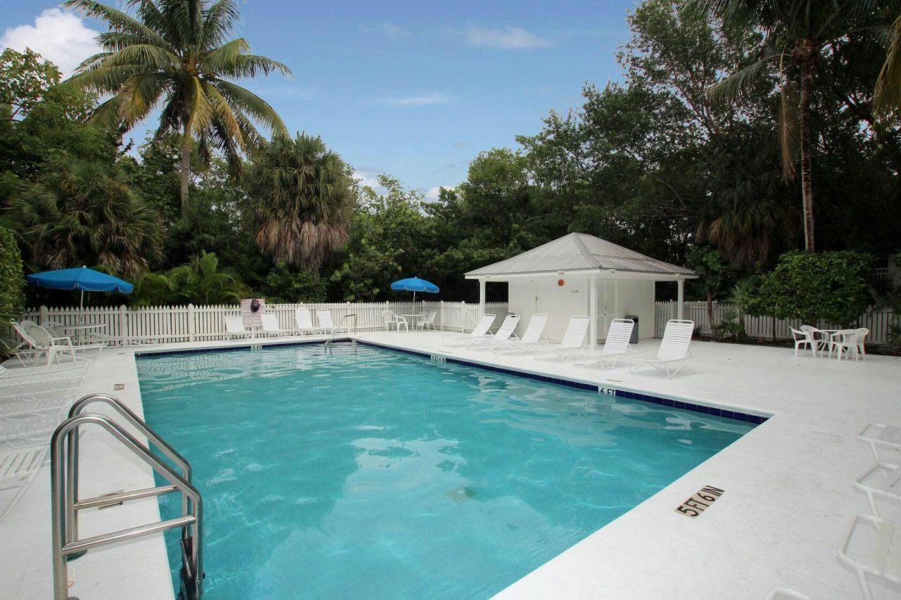 90 Golf Club Drive, Key West, FL 33040 Photo